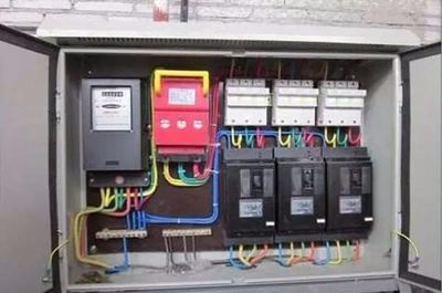 配電箱的內(nèi)部結(jié)構(gòu)解析,誰(shuí)看誰(shuí)懂,一篇文章足矣!