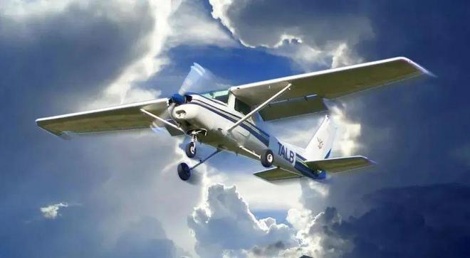 通用航空發(fā)展仍待提速 從航空器、直升機(jī)到無(wú)人機(jī)的多維視角